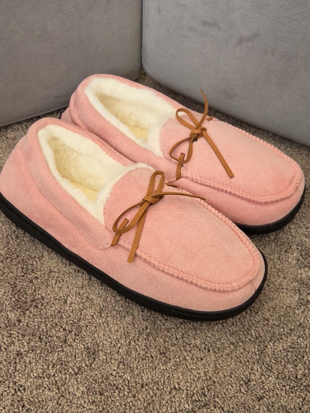 Cozy Faux Suede Faux Fur  Moccasin Slippers , Sz40, NWOT, Never Worn